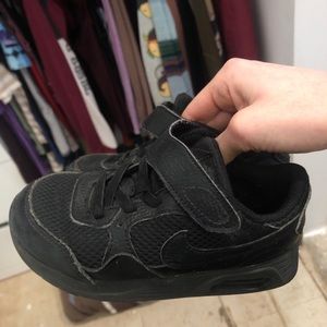 Nike Black Sneakers w/ Velcro Strap 10C Toddler Girl Boy Very Good Condition